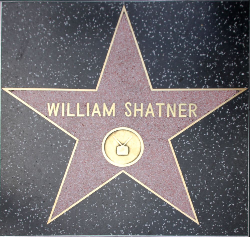 William Shatner Porträt — Schauspieler bringt Heavy-Metal-Album auf die Bühne