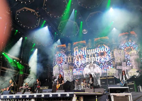 Hollywood Vampires